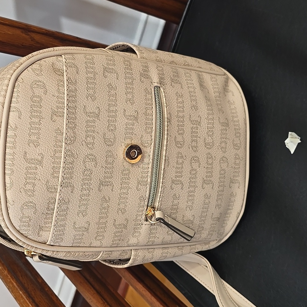 Purse - Picture 4 of 4
